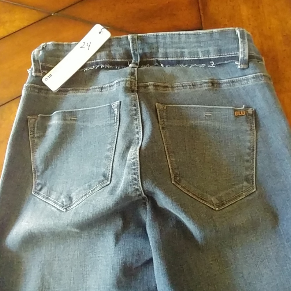 NEW GREAT DETAILED JEANS - Picture 6 of 6